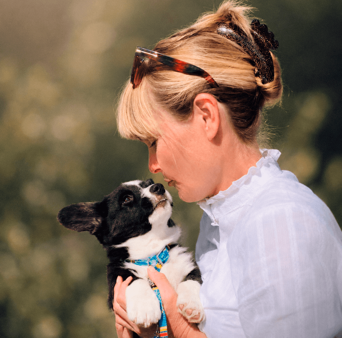 Henriette Vistrup med Welsh Corgi Cardigan hvalp